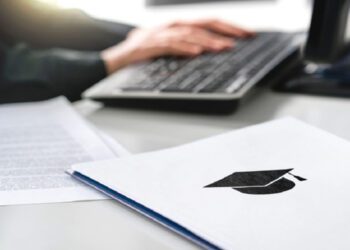 Brasil e Portugal firmam acordo para reconhecimento de diplomas escolares
