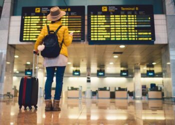 Dicas essenciais para quem vai viajar de avião nas férias