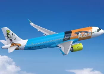 Tem até orelhas: Pateta é o 5º personagem da Disney a ganhar avião da Azul