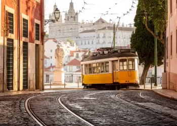 Lisboa é o destino no exterior mais buscado pelos brasileiros
