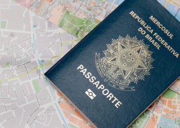 Veja quais são as exigências para embarque de crianças em voos nacionais e internacionais