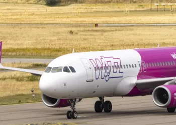 Companhia aérea da Europa lança plano anual de voos ilimitados; entenda